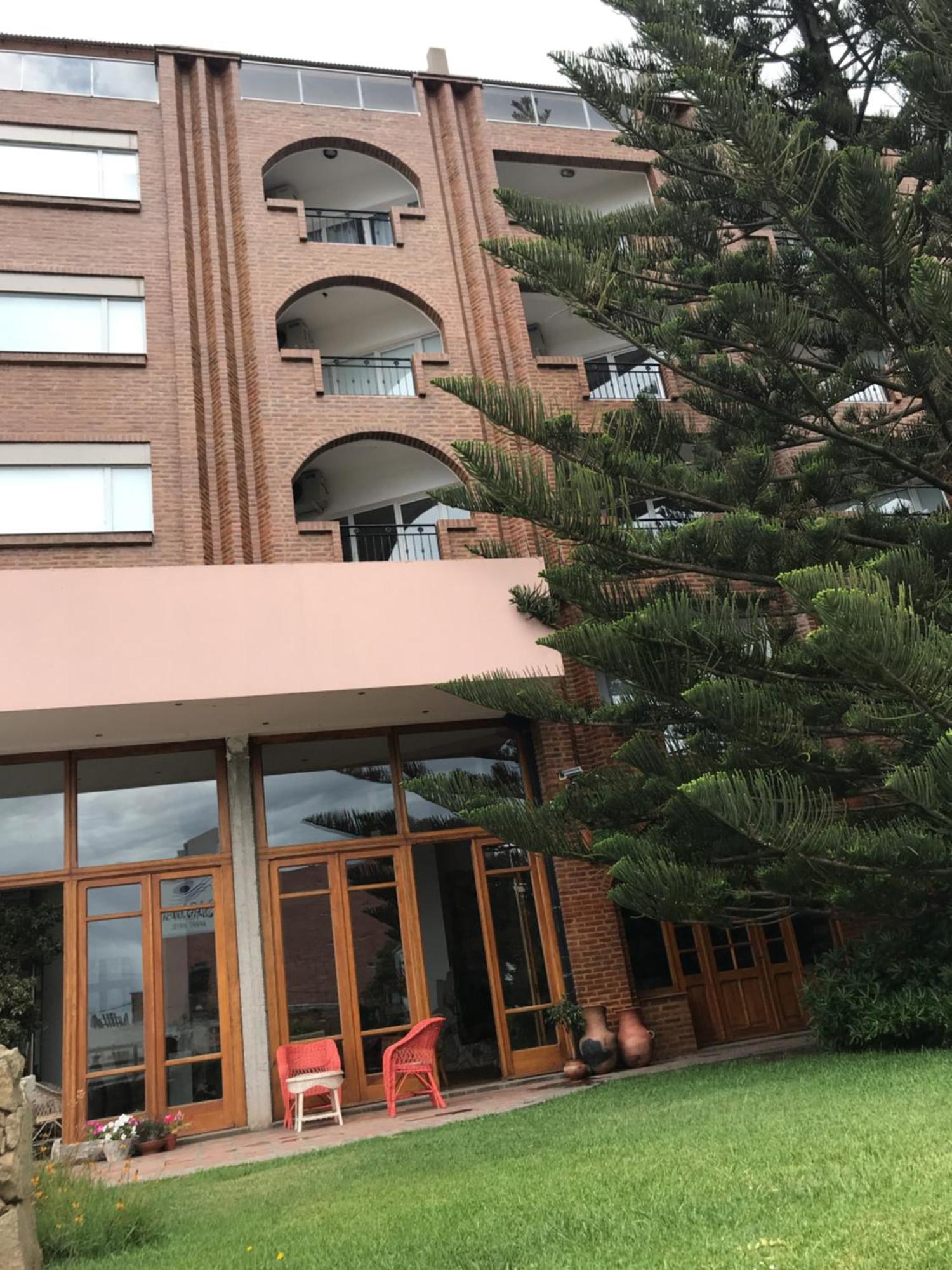 可斯塔内拉梅套房酒店 圣克莱门特雷图尤 外观 照片